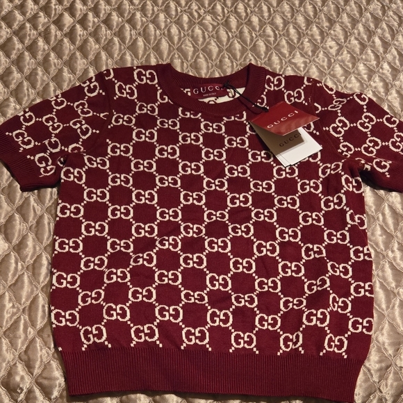 Stunning Gucci Women's Burgundy GG Pattern Sweater..Size M, New W Tags - Picture 2 of 5